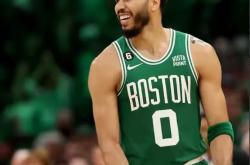 开云APP-雄鹿绝地反击尼日利亚男篮，塔图姆打破历史纪录的简单介绍