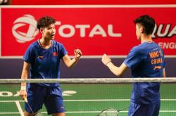 开云官方app入口-印尼队碾压印度队，黄鸭组合点燃赛场