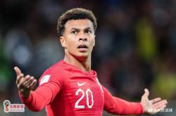 开云体育下载-包含英格兰队轻取瑞典队，奥恰洛夫惊艳四座的词条