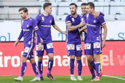 开云体育直播-狂人从容应对，重新制定战术备战国际比赛的简单介绍