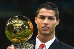 开云体育在线-蒂亚戈关键制胜一锤定音，智利军团横扫牙买加展露冠军相