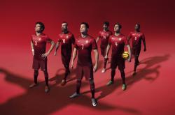 开云体育入口-当字母哥在圣詹姆斯公园隔扣锡安，一场跨越维度的冠军预言