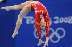 开云体育中国官网-世界杯之夜，梅西在攻防两端的绝对统治