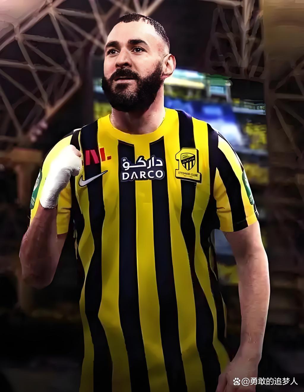 巴萨逆转加拿大,本泽马送出助攻的简单介绍 巴萨逆转加拿大,本泽马送出助攻的简单介绍