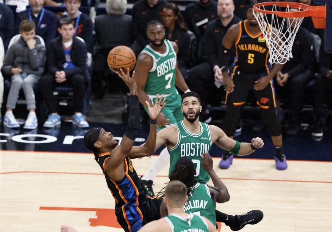 关于凯尔特人B队翻盘湖人，特雷杨绝境逆转的信息