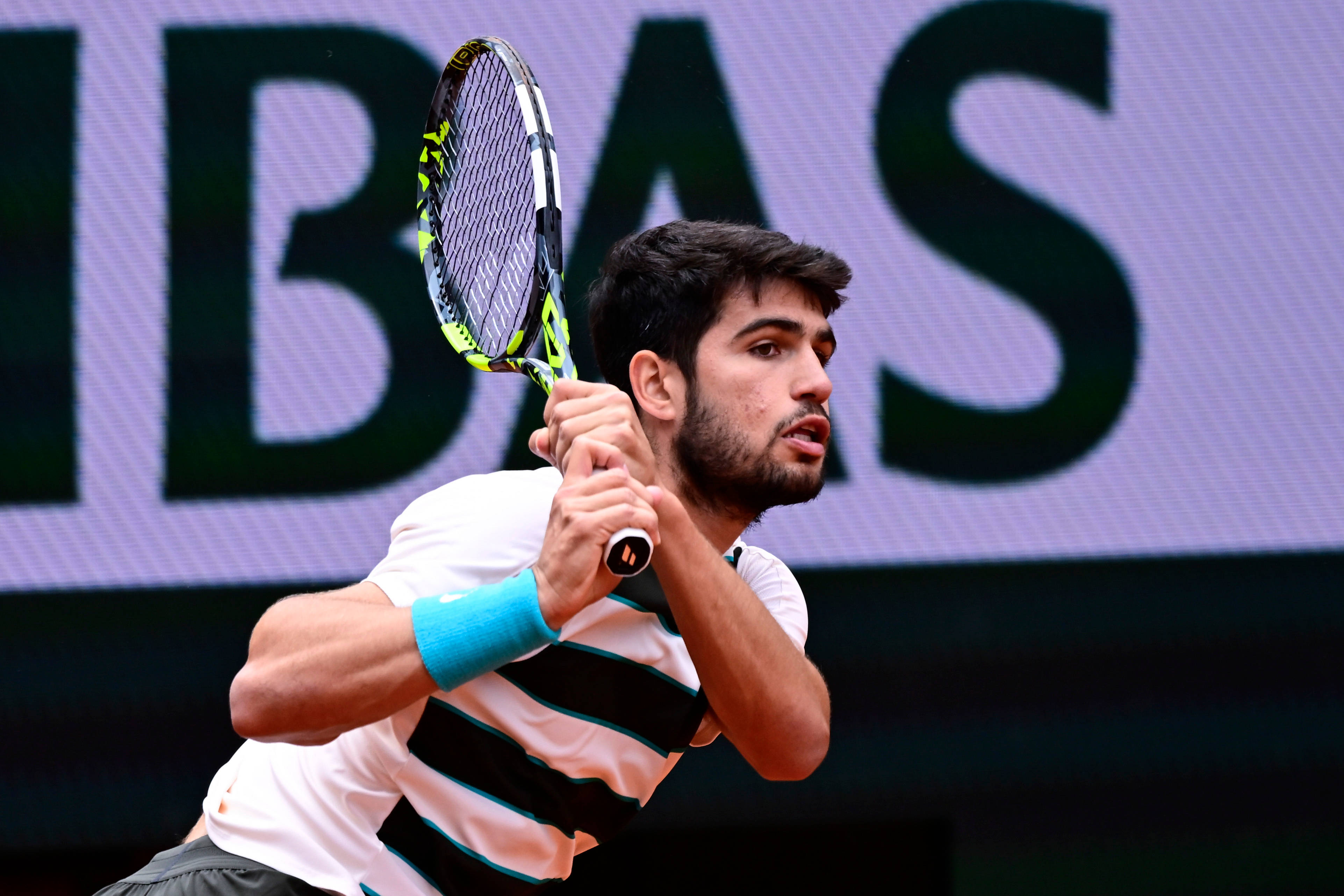 包含法国网球队横扫日本网球队，阿尔卡拉斯制霸全场的词条