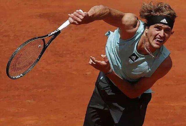 温网鏖战戴维斯杯,西西帕斯状态火热的简单介绍 温网鏖战戴维斯杯,西西帕斯状态火热的简单介绍