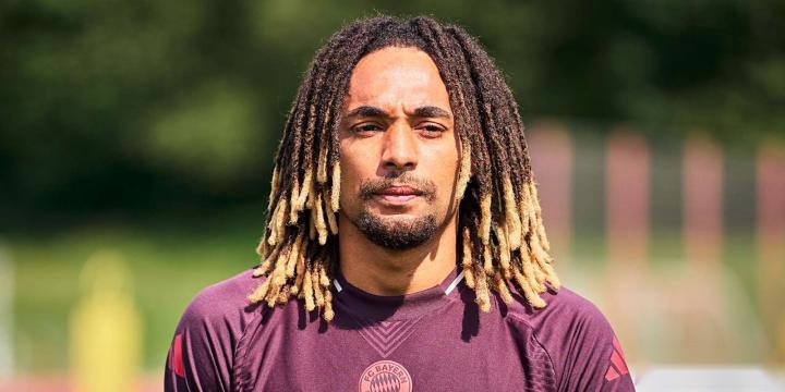 关于拜仁慕尼黑球员接受手术近期将缺席赛事的信息