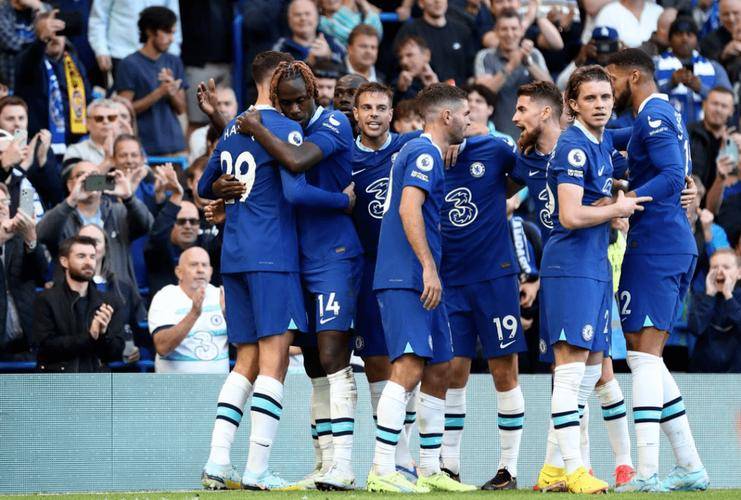 狼队客场大捷，英超新军引人注目的简单介绍