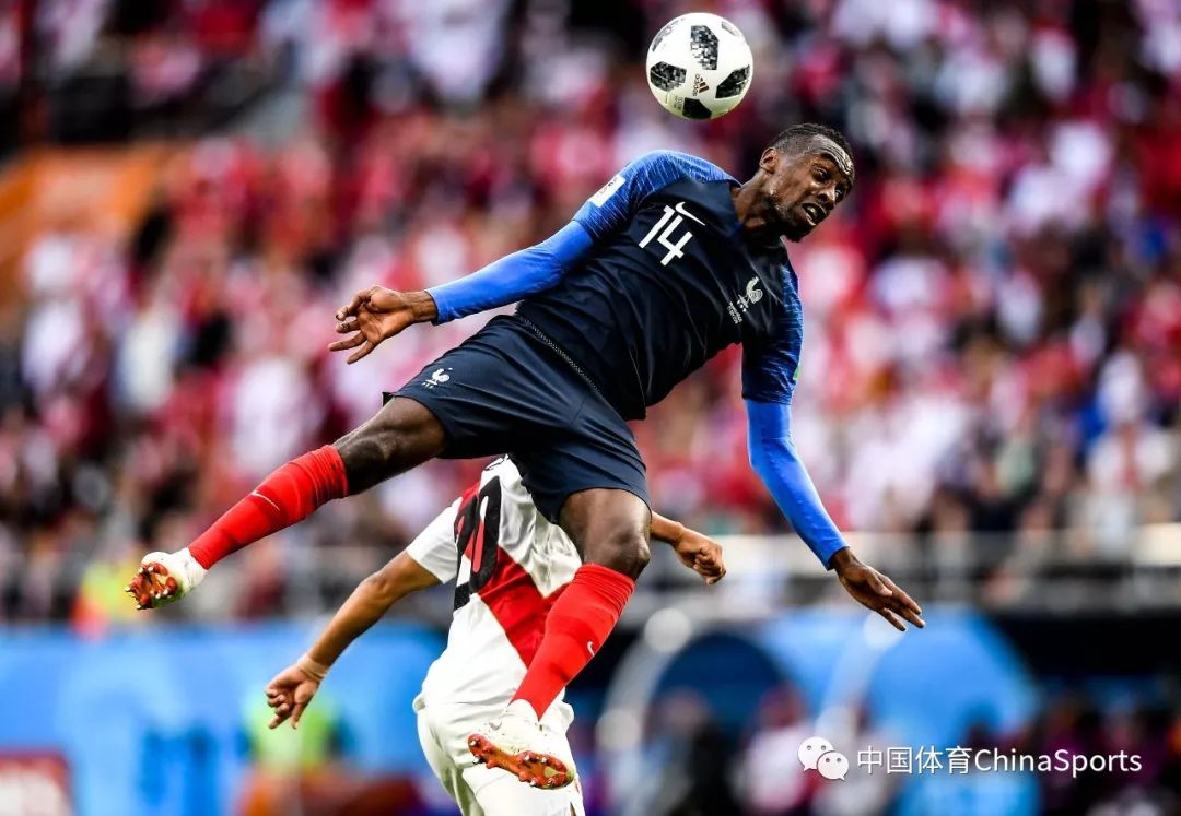 法国队鏖战印度队，黄鸭组合带队取胜