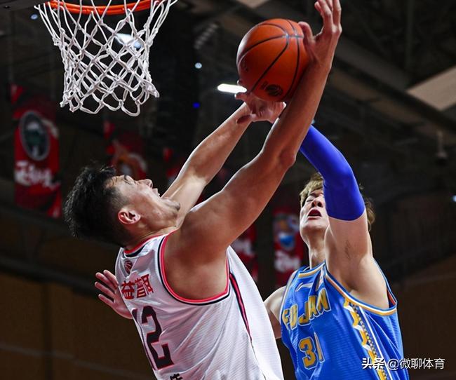 包含步行者横扫四川队，麦科勒姆状态火热的词条