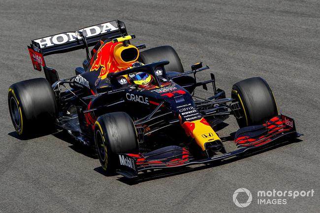 包含索伯车队轻取红牛二队，佩雷兹刷新纪录的词条