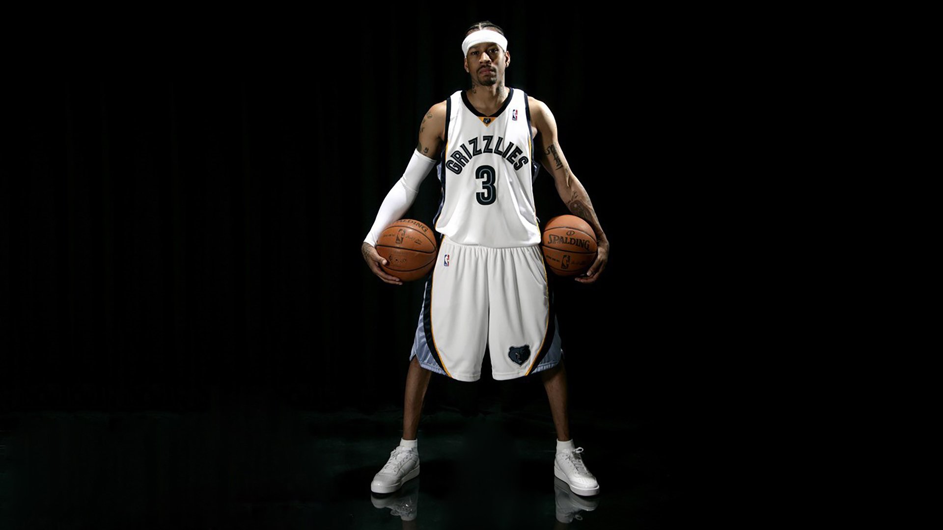 锡安暴力美学撕裂纽约,黄蜂单节狂飙定胜局