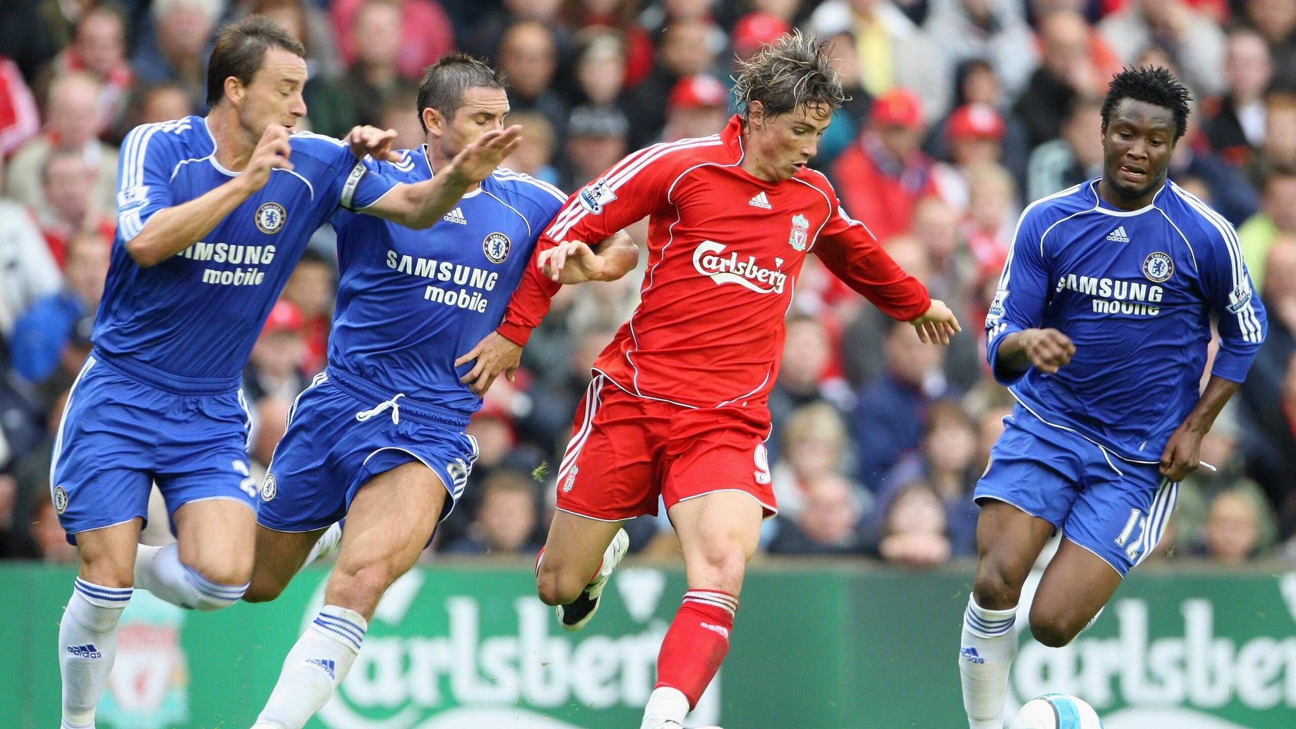 安哥拉门神拉亚，梦剧场之夜，他以一己之力击败曼联